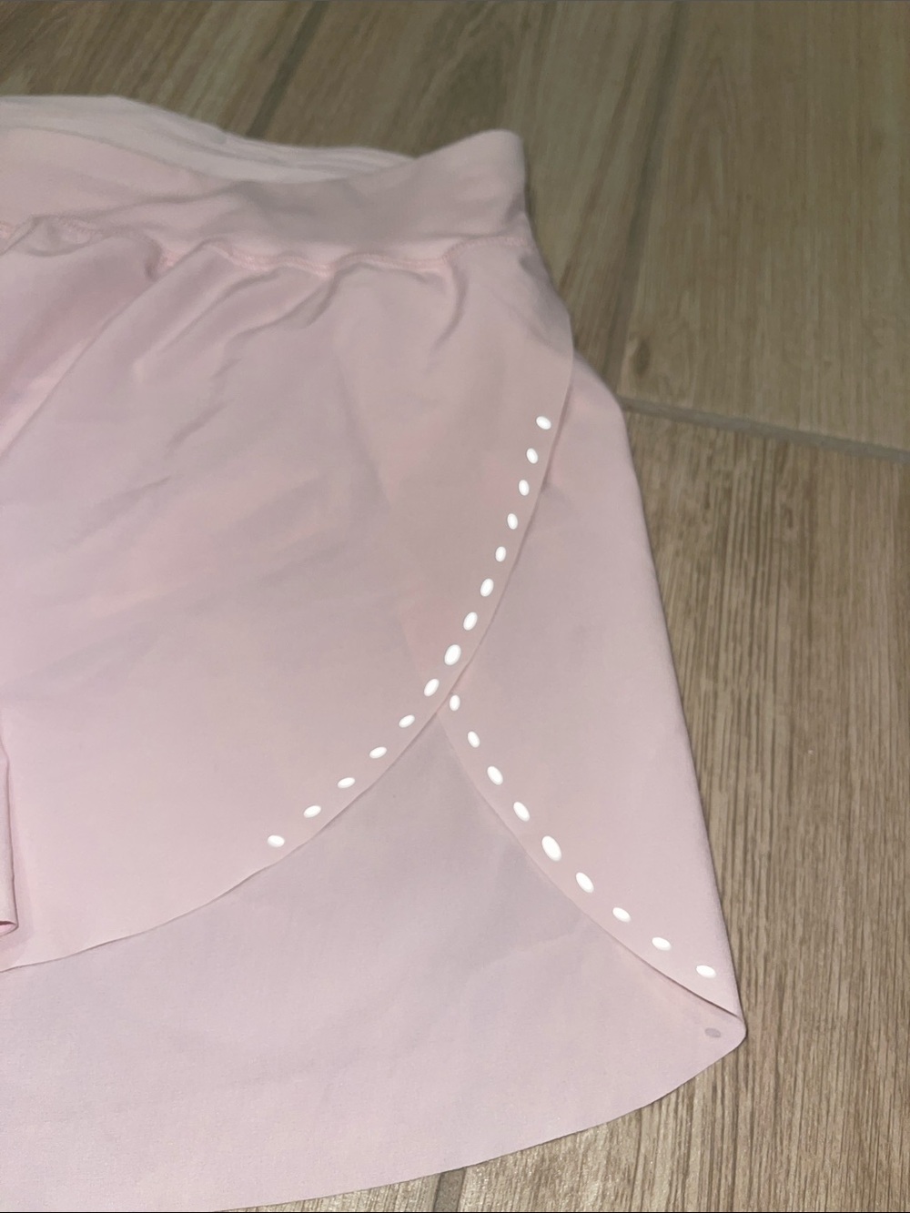 Lululemon Find Your Pace High Rise Shorts 3" Strawberry Milkshake Sz 6 Rare - Picture 12 of 12